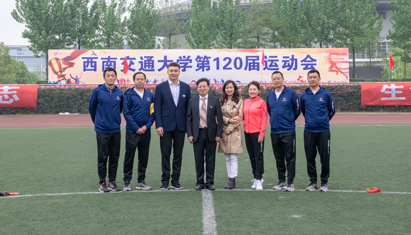be7a103c91b4056e43794ca541e7f04.jpg